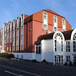 Hotel Western Rosenau 4*