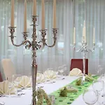 Western Rosenau 4*