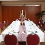 Hotel Western Rosenau 4*
