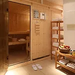 Hotel Western Rosenau 4*