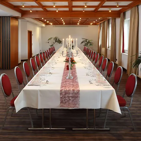 ベスト ウエスタン ローゼナウ バートナウハイム