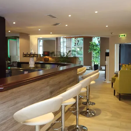 Hotel Western Rosenau 4*