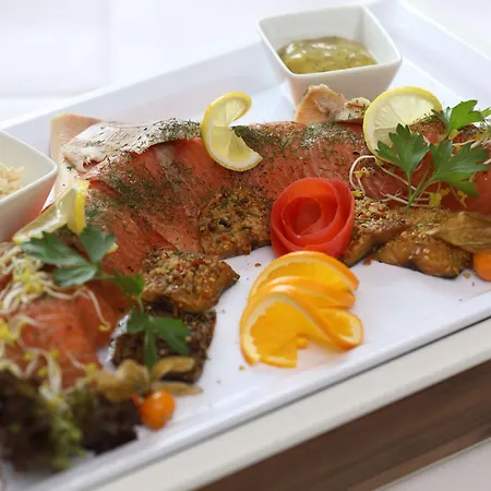 ホテル ベスト ウエスタン ローゼナウ 4*