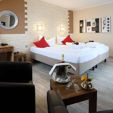 ベスト ウエスタン ローゼナウ バートナウハイム