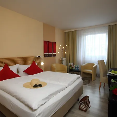 ベスト ウエスタン ローゼナウ ホテル バートナウハイム