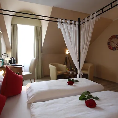 Hotel Western Rosenau 4*
