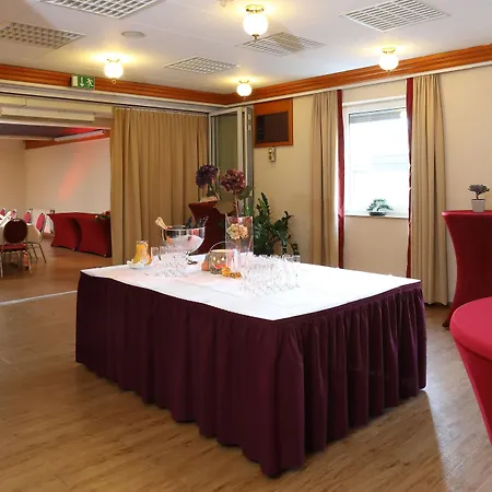 Hotel Western Rosenau 4*