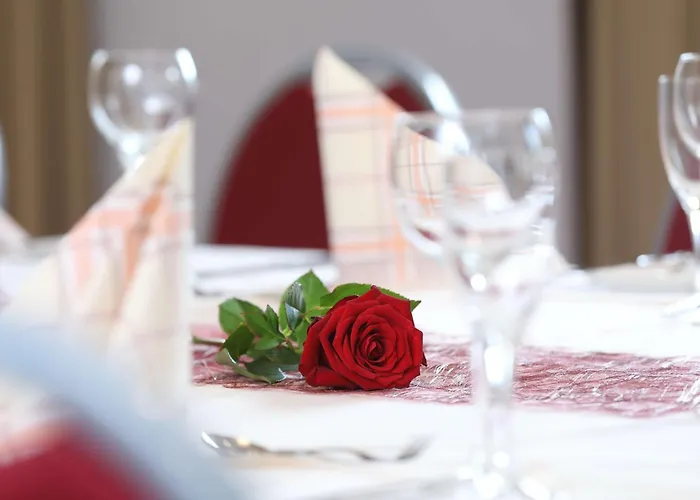 Western Rosenau Hotel 4*